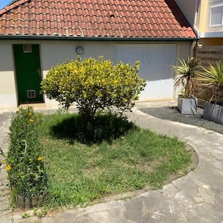 Maisonnette 2 A 4 Pers- Jardin Privatif Cloture- Calme- Stationnement Gratuit- Pau Ouest Billere 外观 照片
